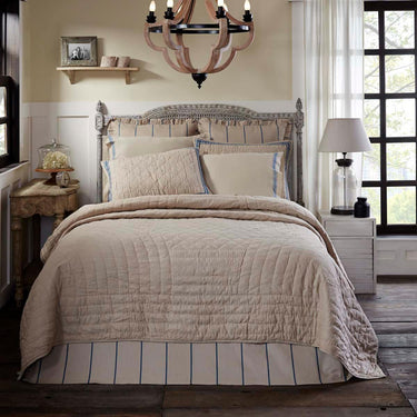 Charlotte Queen Quilt 94Wx94L VHC Brands - The Fox Decor